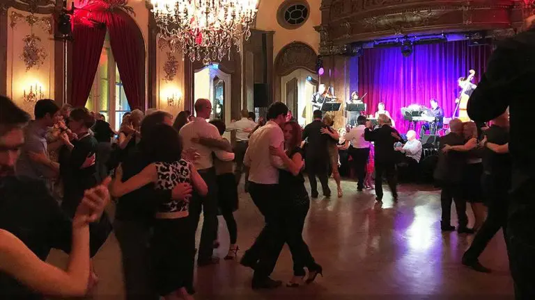 Encabezado de Milonga